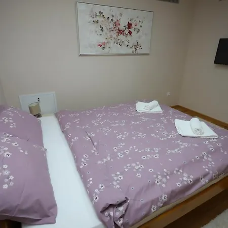 Mipet Aparthotel