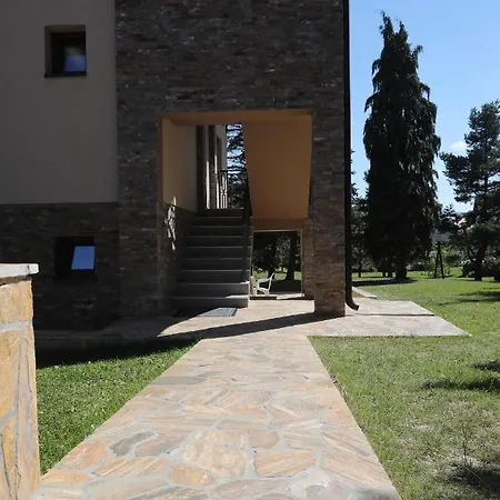 Mipet Aparthotel