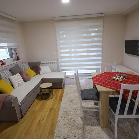 Mipet Aparthotel